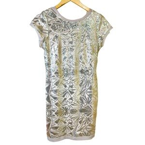 Vince Camuto Jewel Neck Gold Metallic Sequin Shift Formal Cocktail Dress Size: 4